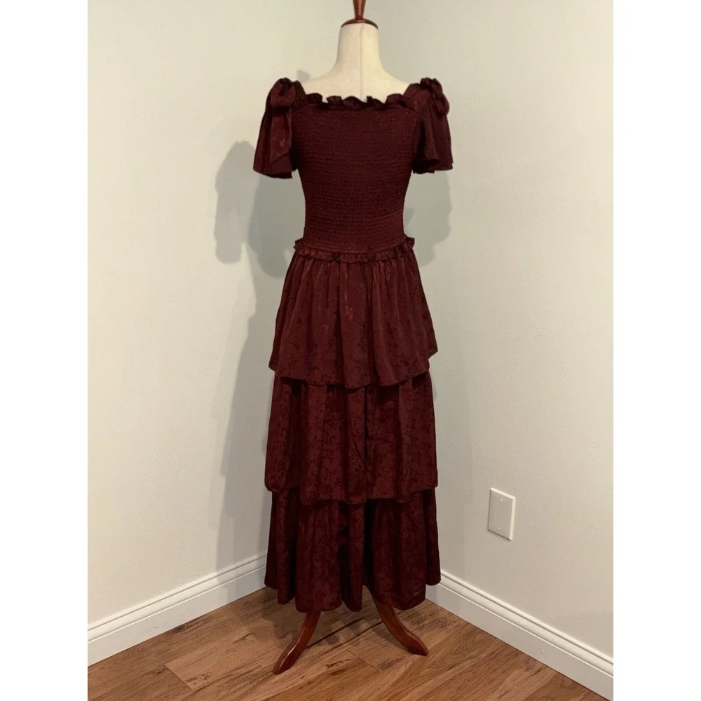 Ivy City Co Alana Tiered Smocked Burgundy Wine Size Medium Cottagecore Maxi - Picture 7 of 10